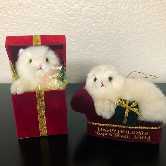 Other - Fancy Feast Collectible Cat Christmas Ornaments